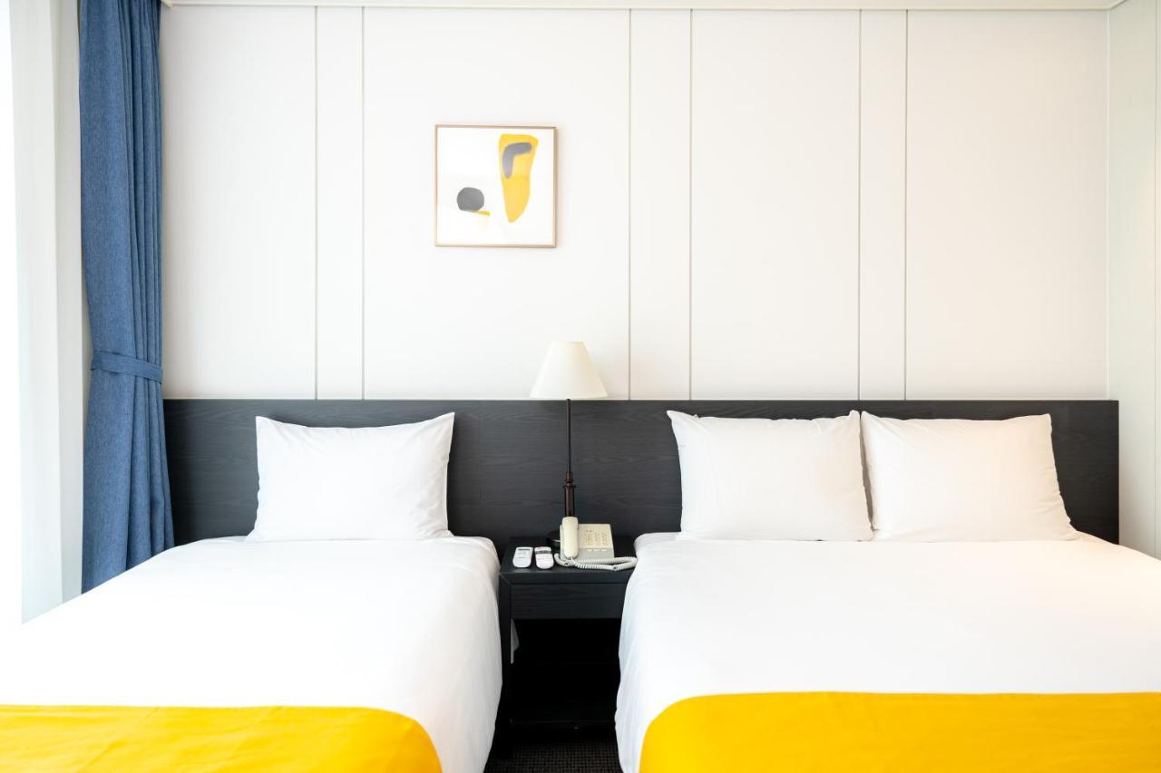Seogwipo Hills Hotel Zewnętrze zdjęcie